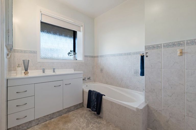 Photo of property in 74 Tankerville Road, Hoon Hay, Christchurch, 8025