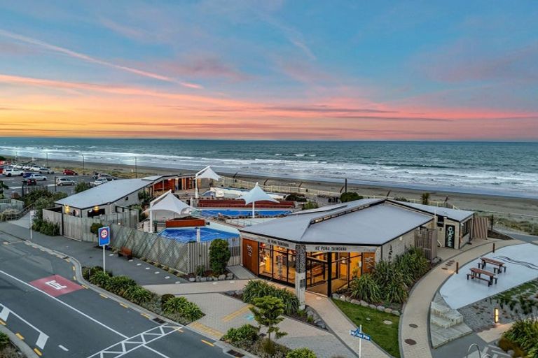 Photo of property in 1/56 Blake Street, New Brighton, Christchurch, 8061