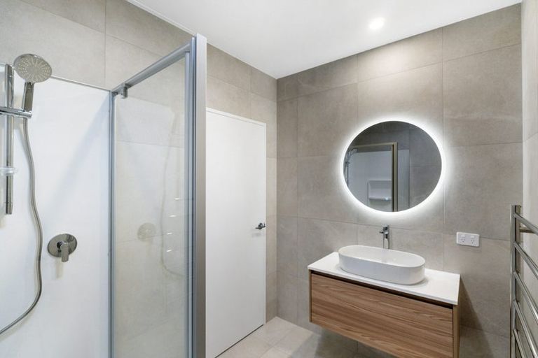 Photo of property in 34 Waka Moana Drive, Hobsonville, Auckland, 0616