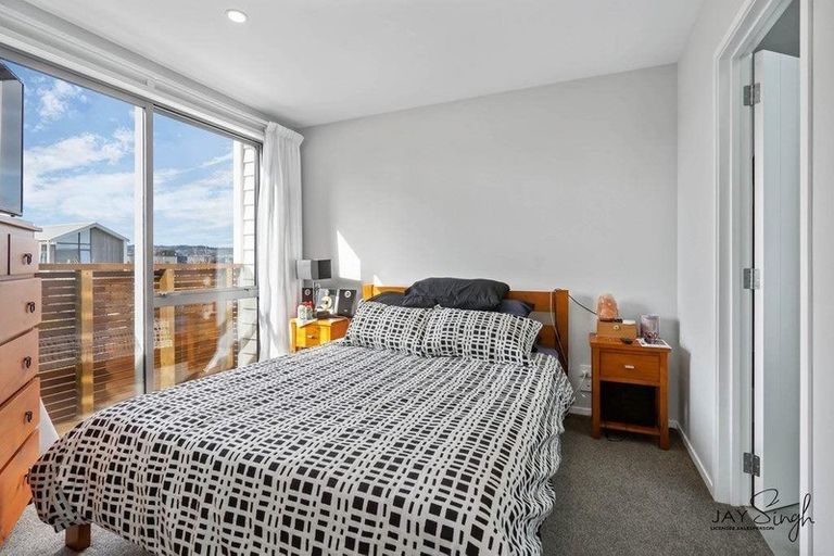 Photo of property in 20 Courage Road, Papakura, 2110