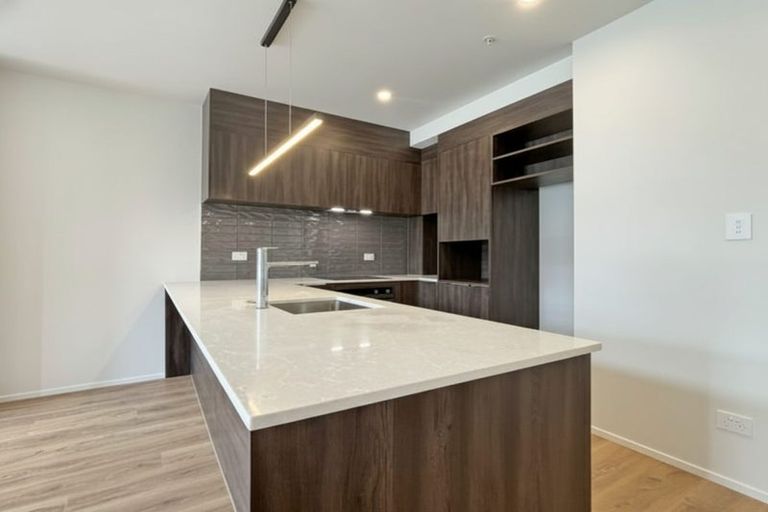 Photo of property in 12/18 Karengo Street, Long Bay, Auckland, 0630