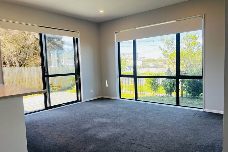 Photo of property in 1 Hanga Place, Papatoetoe, 2024