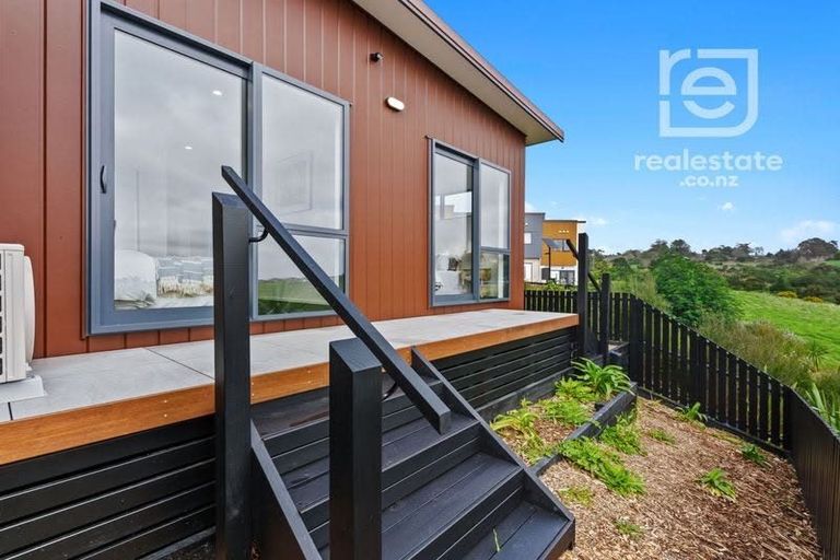 Photo of property in 15 Tahere Road, Totara Park, Auckland, 2019