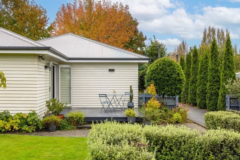 Photo of property in 112 Tomes Road, St Albans, Christchurch, 8052