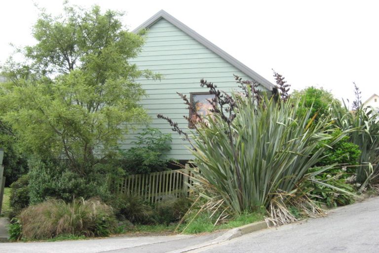 Photo of property in 13 College Road, Lyttelton, 8082