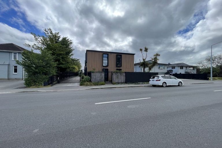 Photo of property in 4/91 Springfield Road, St Albans, Christchurch, 8014