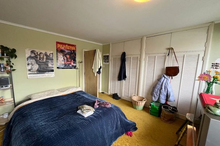 Photo of property in 8 Angell Street, Johnsonville, Wellington, 6037