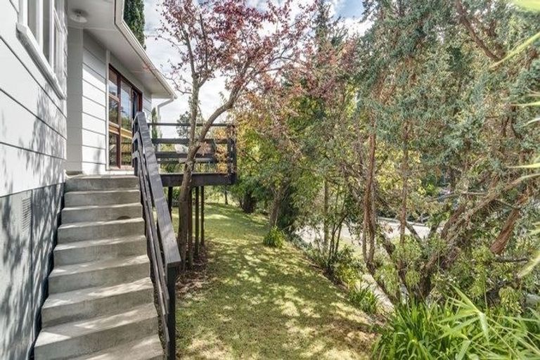 Photo of property in 82 Greenwood Road, Havelock North, 4130