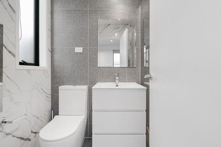 Photo of property in 12 Karoro Road, Flat Bush, Auckland, 2019