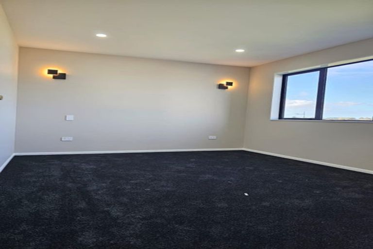 Photo of property in 6 Ritetai Street, Clarks Beach, 2122