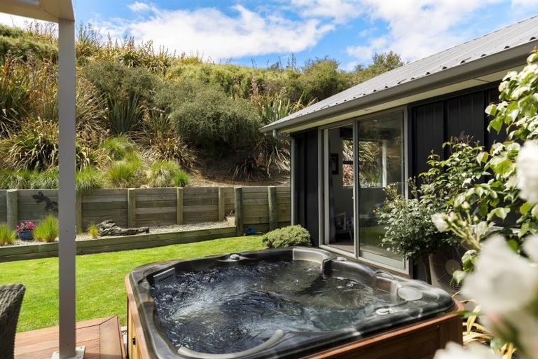 Photo of property in 6 Campden Court, Lower Shotover, Queenstown, 9304