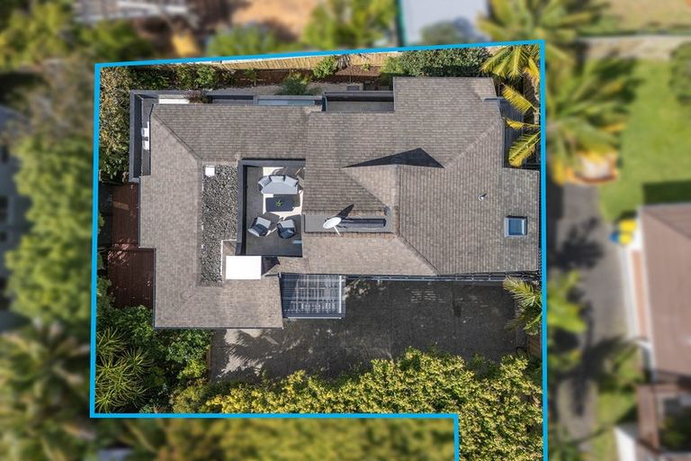 Photo of property in 13a Orchard Road, Browns Bay, Auckland, 0630