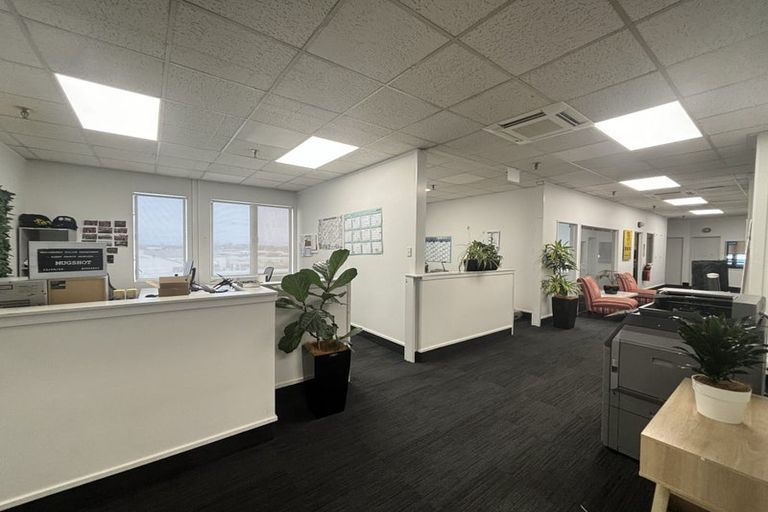 Photo of property in 117 Heretaunga Street, Palmerston North, 4414