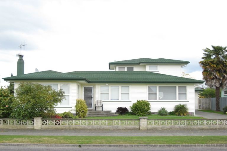 Photo of property in 49 Allen Berry Avenue, Pirimai, Napier, 4112
