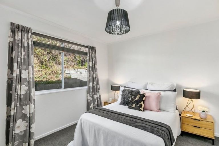 Photo of property in 7a Randolph Road, Crofton Downs, Wellington, 6035