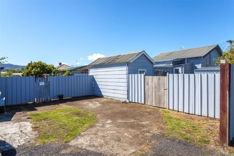 Photo of property in 15 Junction Road, Paeroa, 3600