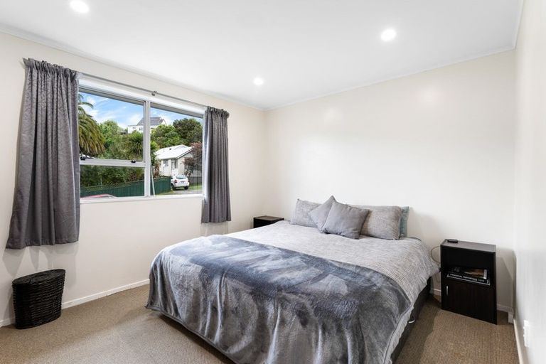 Photo of property in 13 Harold Grove, Stokes Valley, Lower Hutt, 5019