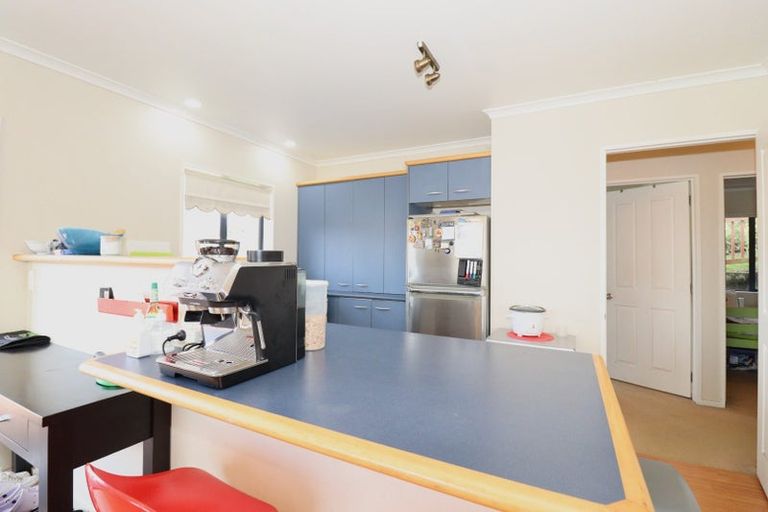 Photo of property in 8 Bretton Lane, Howick, Auckland, 2014