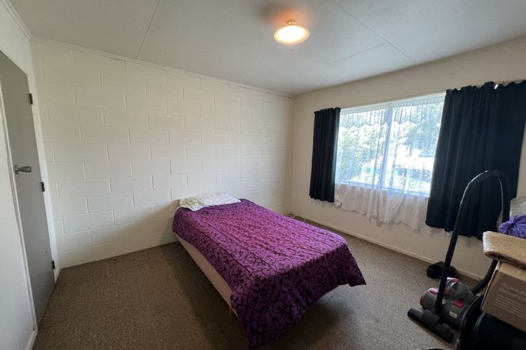 Photo of property in 2/299 Ruahine Street, Terrace End, Palmerston North, 4410