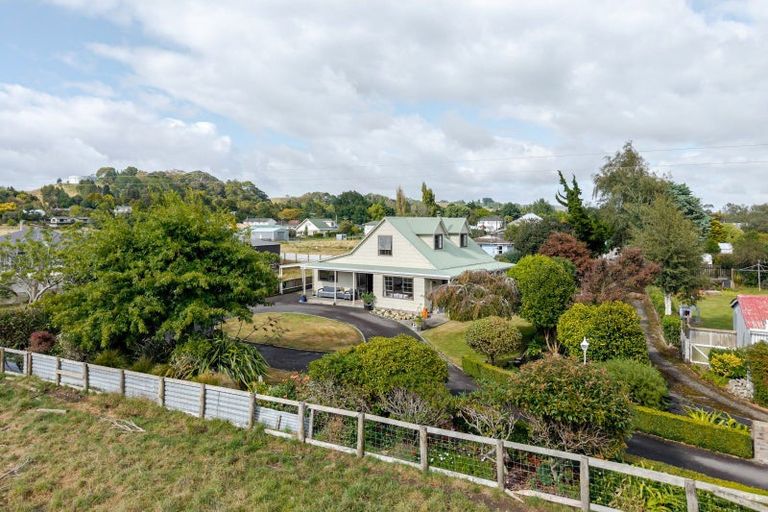 Photo of property in 20 Paterson Street, Pahiatua, 4910