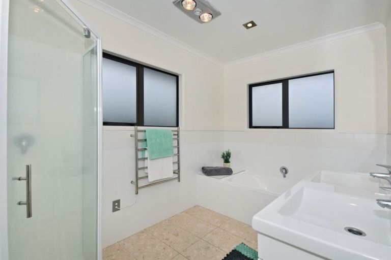 Photo of property in 37 Pompallier Estate Drive, Maunu, Whangarei, 0110