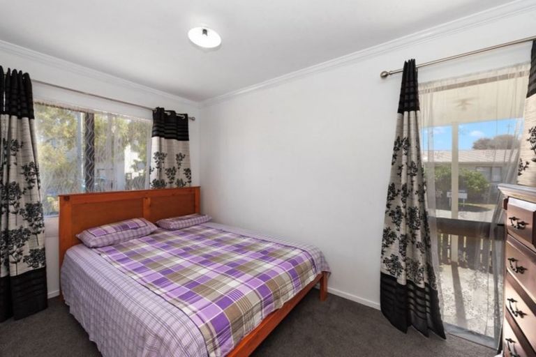 Photo of property in 3/55 Tuhikaramea Road, Dinsdale, Hamilton, 3204