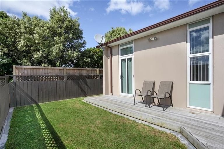 Photo of property in 13 Merlot Lane, Pukekohe, 2120