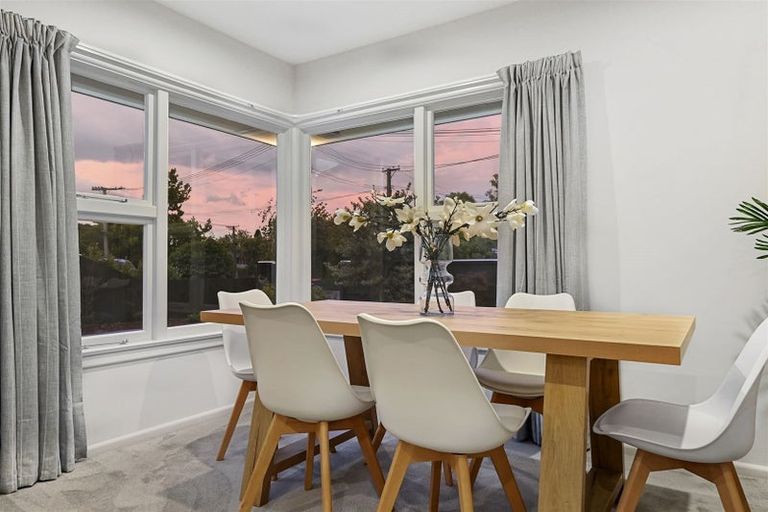 Photo of property in 39 Liverton Crescent, Bishopdale, Christchurch, 8053