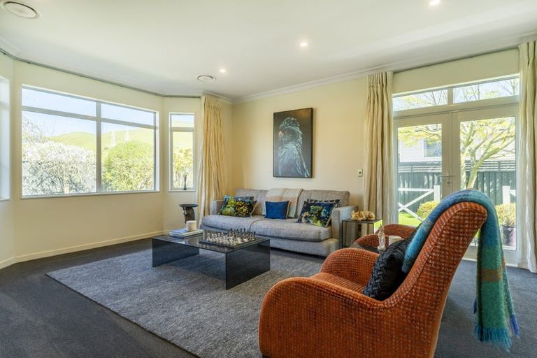 Photo of property in 13 Mauldeth Terrace, Churton Park, Wellington, 6037