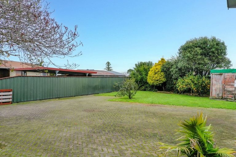 Photo of property in 18 Tawhara Place, Edgecumbe, 3120