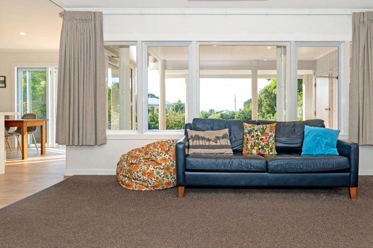 Photo of property in 27 Douglas Street, Okitu, Gisborne, 4010