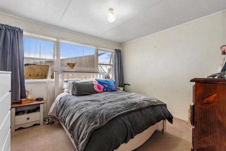 Photo of property in 6 Adam Place, Mangakakahi, Rotorua, 3015