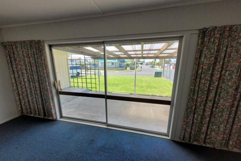 Photo of property in 606 Huia Street, Camberley, Hastings, 4120