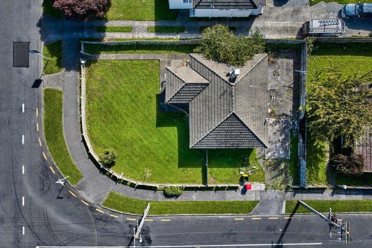 Photo of property in 262 Naenae Road, Naenae, Lower Hutt, 5011
