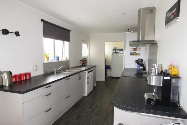 Photo of property in 16 Baxter Street, Grasmere, Invercargill, 9810