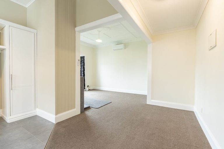 Photo of property in 24 Aroha Street, Takaro, Palmerston North, 4410
