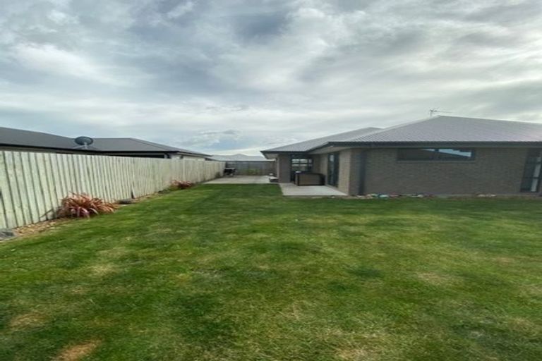 Photo of property in 31 Granite Drive, Rolleston, 7614