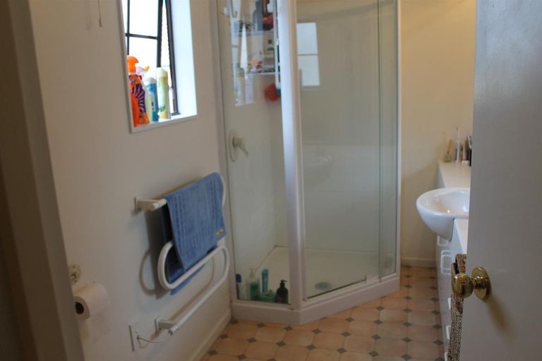 Photo of property in 2/20 Harman Street, Addington, Christchurch, 8024