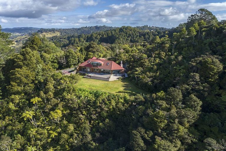 Photo of property in 268 Noakes Hill Road, Puhoi, Silverdale, 0994