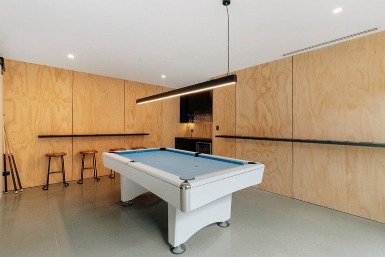 Photo of property in 62 Muster Road, Jacks Point, 9371