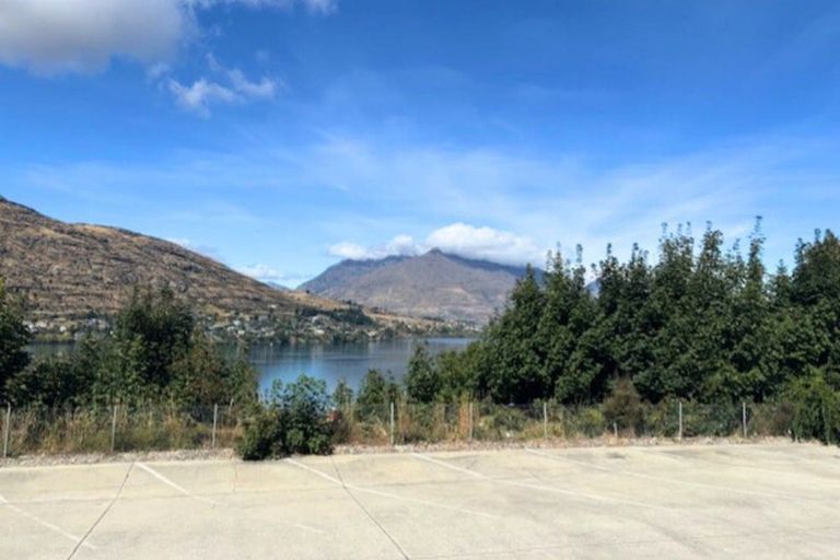Photo of property in 10/66 Marina Drive, Frankton, Queenstown, 9300