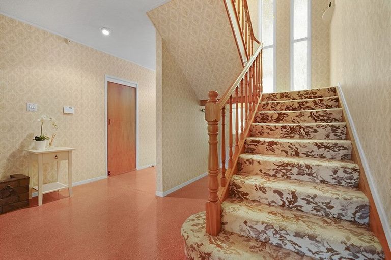 Photo of property in 16 Taitua Drive, Te Atatu South, Auckland, 0610