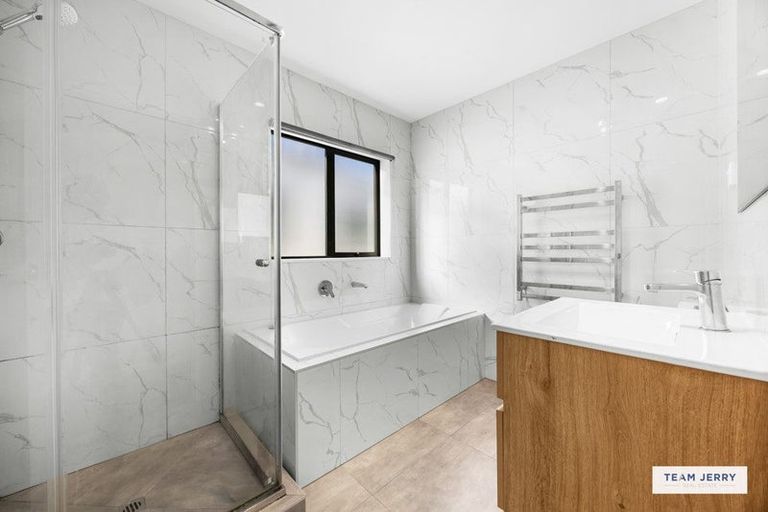 Photo of property in 9 Kairakau Street, Takanini, 2110