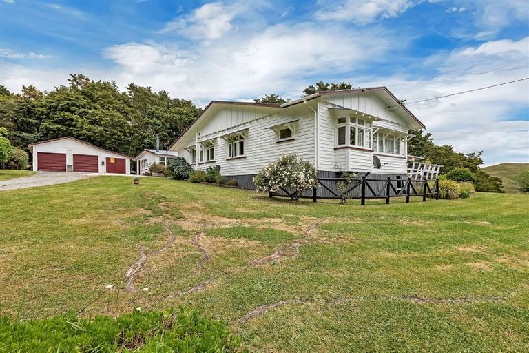 Photo of property in 356 Bull Road, Paparoa, Waiotira, 0193