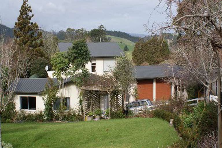 Photo of property in 129 Ara-kotinga, Whitford, Manurewa, 2576