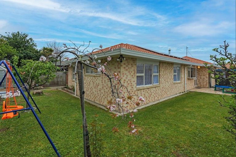 Photo of property in 8 Cole Lane, Milson, Palmerston North, 4414
