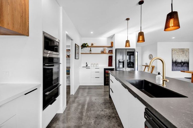 Photo of property in 66d Flint Road, Stratford, 4332