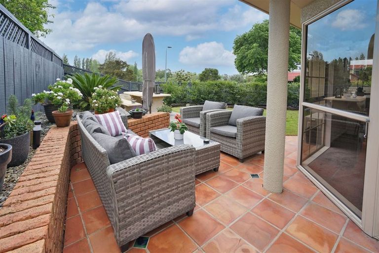 Photo of property in 57 Delamare Road, St Andrews, Hamilton, 3200