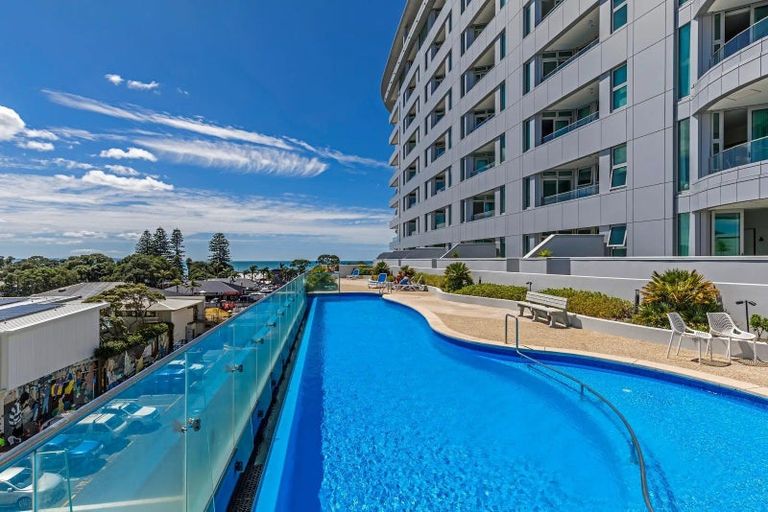 Photo of property in 1111/11 Tamariki Avenue, Kelston, Auckland, 0602