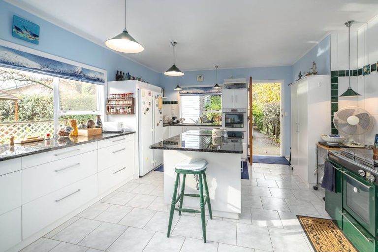 Photo of property in 28 Bell Street, Featherston, 5710